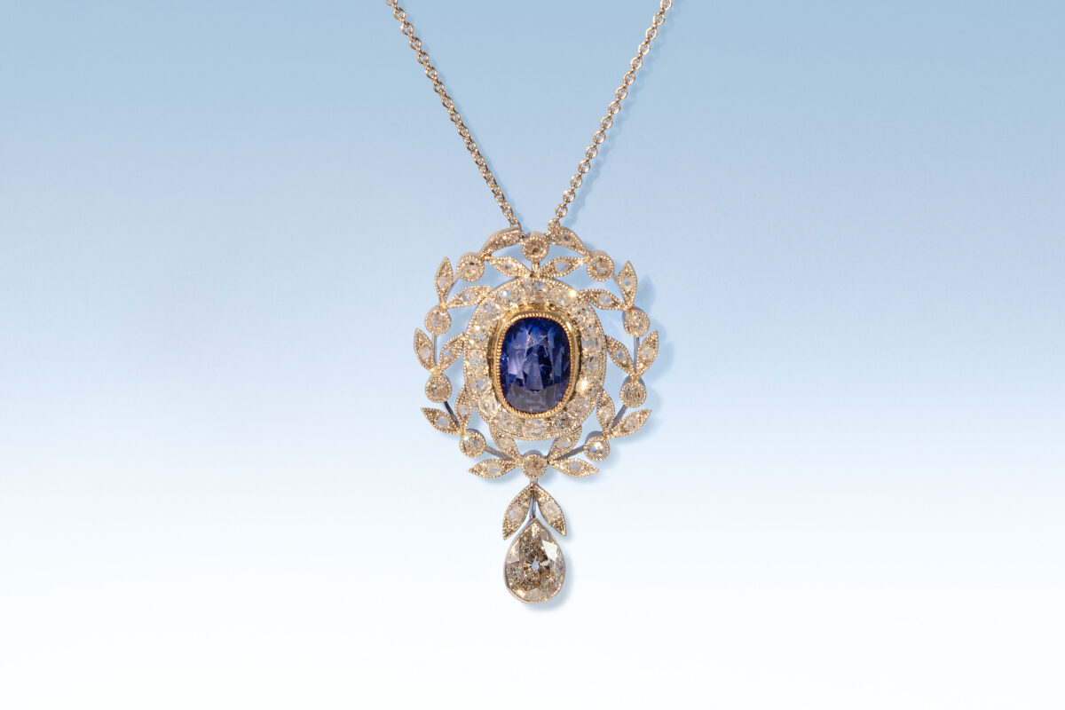 Anhaenger saphir diamant