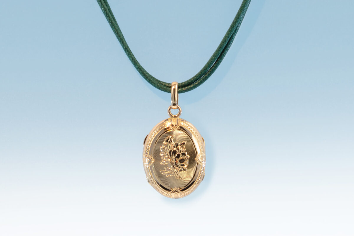 Medaillon rotgold graviert