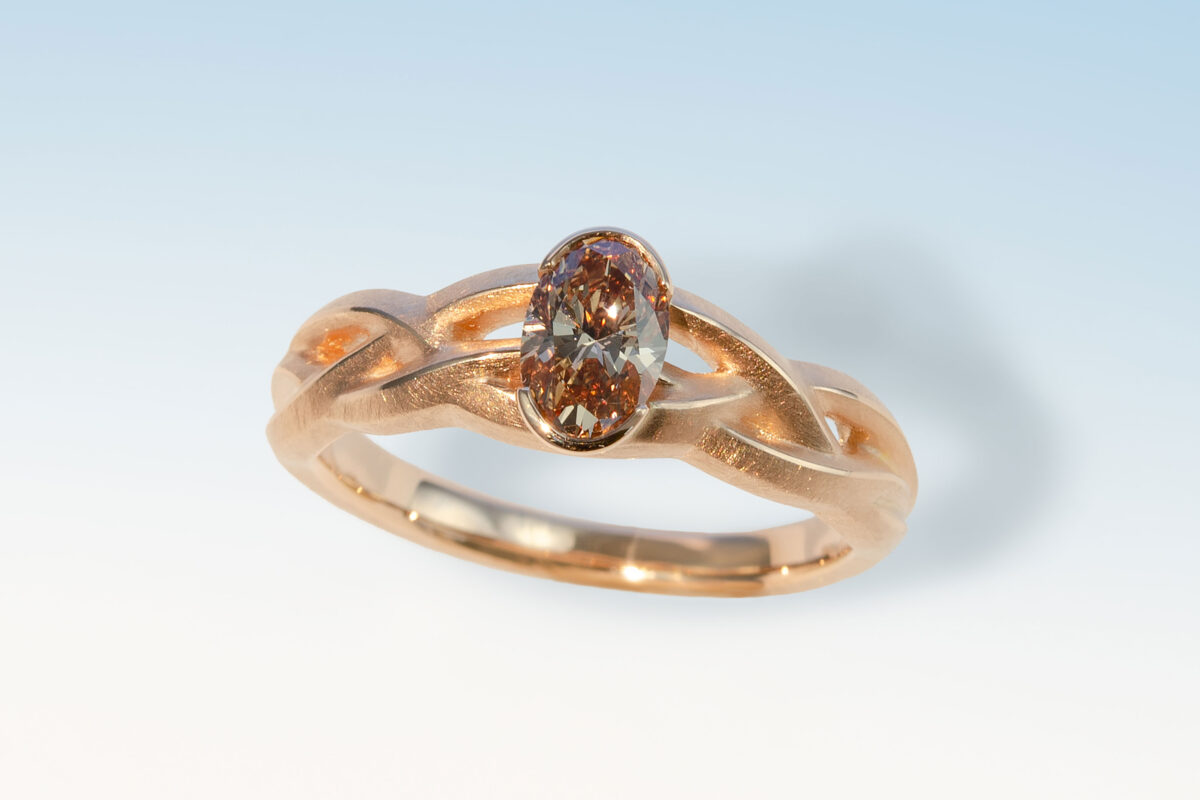 Ring rg diam braun oval